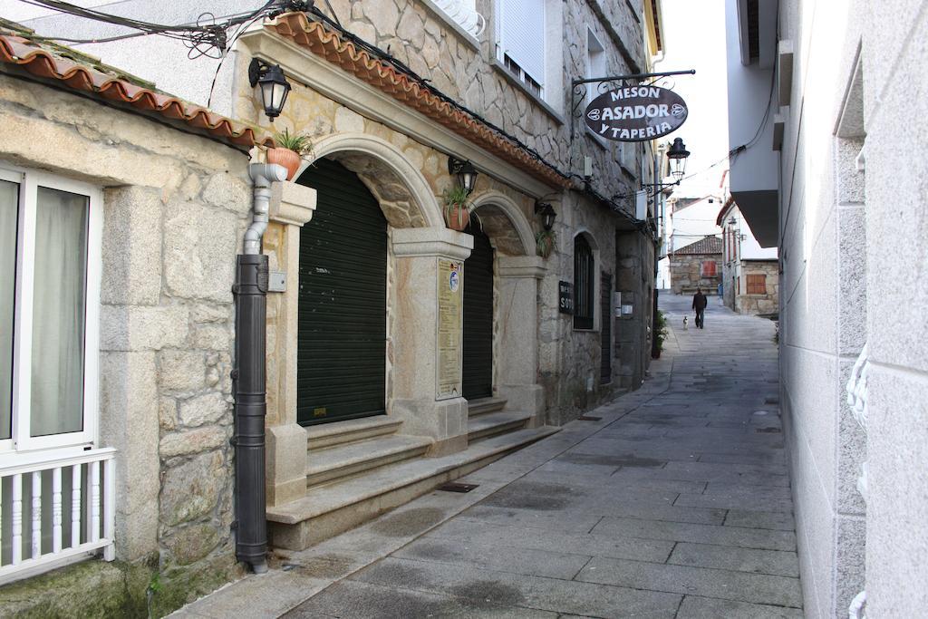 Apartamentos Turisticos Casa Soto Байона Екстериор снимка