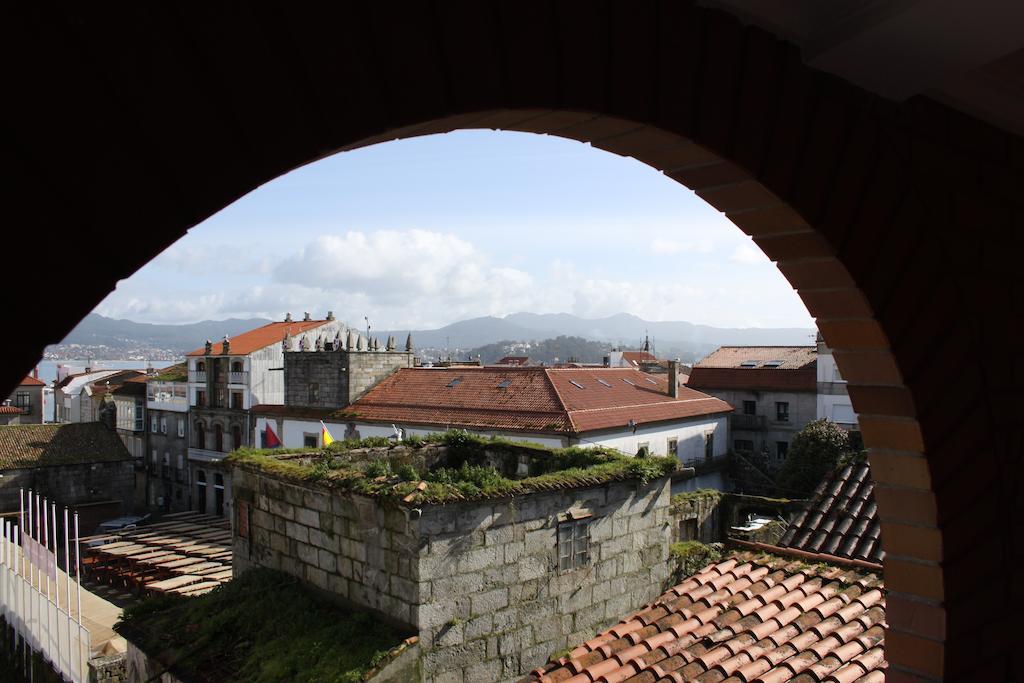 Apartamentos Turisticos Casa Soto Байона Екстериор снимка