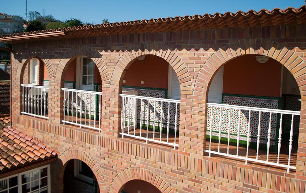 Apartamentos Turisticos Casa Soto Байона Екстериор снимка