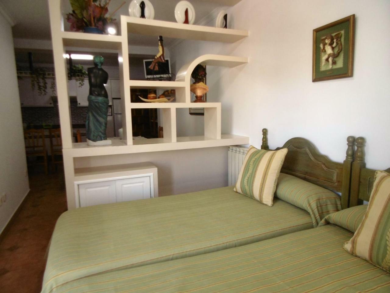 Apartamentos Turisticos Casa Soto Байона Екстериор снимка
