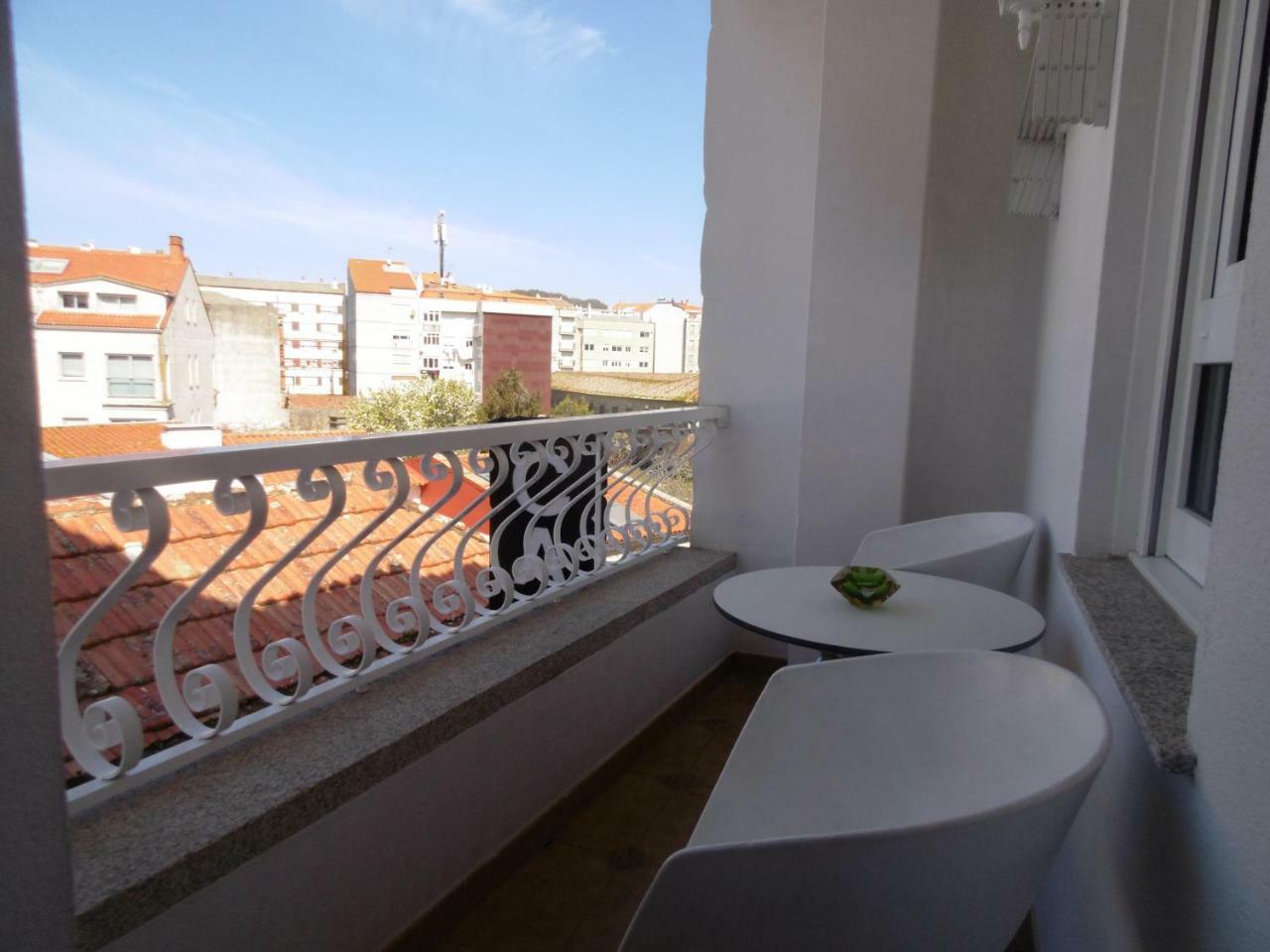 Apartamentos Turisticos Casa Soto Байона Екстериор снимка