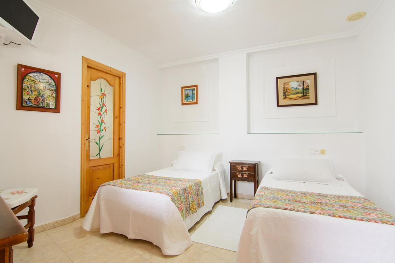 Apartamentos Turisticos Casa Soto Байона Екстериор снимка
